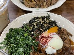 -CowCow其其·牛杂咖啡公司(六运店)