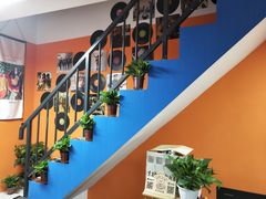 -八度音乐吉他教室(汉广店)