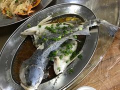 -红月湾海鲜饭店•沙滩海景(双月湾店)