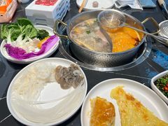-魁牛·潮汕牛肉自助火锅(沈辽路万达店)