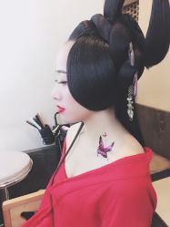 点击看大图 -盘子女人坊古装写真摄影(南京总店)