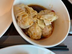 -万荟轩海鲜·粤式点心自助餐厅(蓝海风万怡酒店)