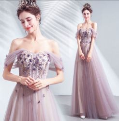 -NaNa婚纱礼服馆