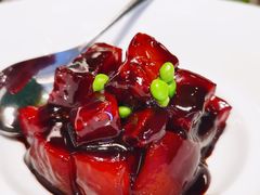 招牌红烧肉-俏江南·花园戏曲餐厅(881店)