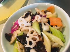 -静之湖湖畔餐厅