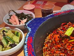 -何师傅美蛙鱼头(汉街店)