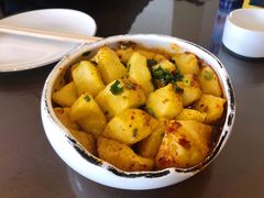 古法捣拿糕-岚县土豆宴(总部)