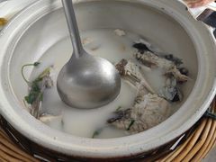 -天乐农家鱼头王(天目湖店)