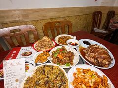 -聚首堂·特色小吃·肘子(什刹海德胜门店)