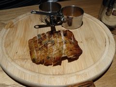 炭烧猪颈肉-小大董·烤鸭(凤凰汇店)