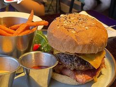 -bluefrog蓝蛙(恒隆广场店)