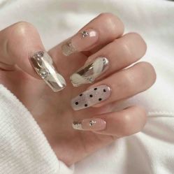 -M·X Nail日式美甲美睫