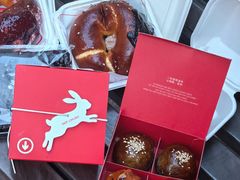 -HOT CRUSH趁热集合·现烤面包(环球港店)