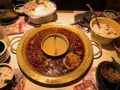 -哥老官重庆美蛙鱼头(虹口龙之梦店)