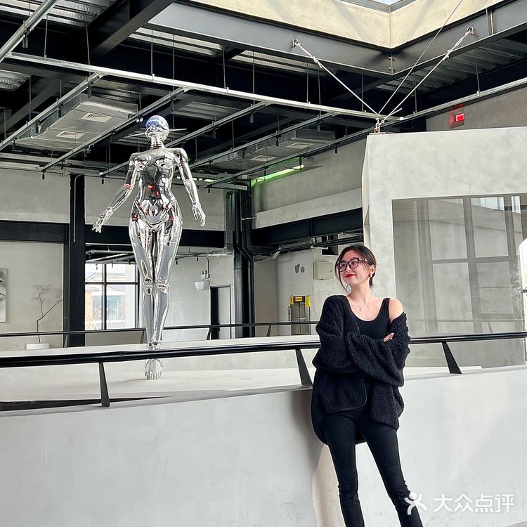 【扬州】｜极具艺术展氛围的西餐厅