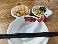 -皮蛋弟砂锅店(总店)