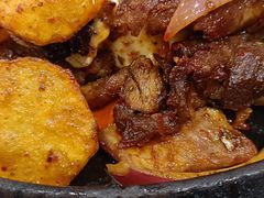 -撒拉人家.酸菜牦牛肉火锅