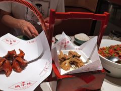 -鸽子侯·家宴·平价海鲜(绿地店)