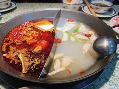 -鸿姐老火锅(静安店)