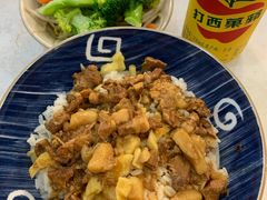 -红猪卤肉饭(大西洋美食城店)