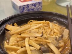 -围龙屋客家食府(福田店)