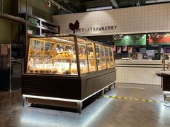 -黑草莓(重庆路店)