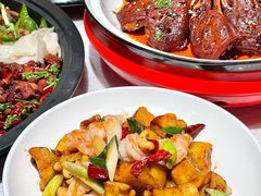 -辣小妮de川菜馆(红旗Mall店)