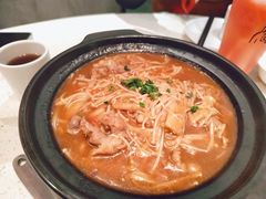 -肥仔文澳门猪骨煲(南京西路店)