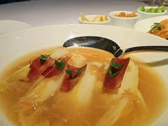 瑶柱鸡汤娃娃菜-悦轩中餐厅·高空江景·杭州柏悦酒店