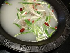 -宽板凳老灶火锅(南礼士路店)