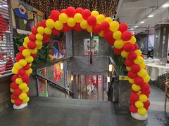 -枫林红了·长沙地标酒楼(金星路店)
