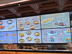 -八府香鸭·啫啫煲(华山路店)