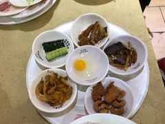 -桥香园云南过桥米线(金马碧鸡店)