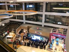 -家乐福(四元桥购物中心店)