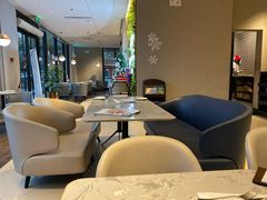 -必胜客(欢乐颂店)