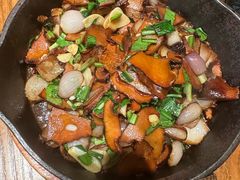 -云海肴·汽锅鸡·云南菜(天山百盛优客店)