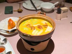 蟹粉盐卤豆腐煲-新荣记(南京西路店)
