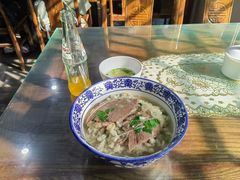 -一间楼牛羊肉泡馍馆(东一路店)