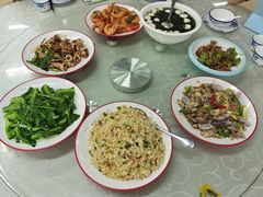 -双月饭店·20年老字号(新村店)