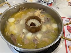 -朴小妹人参鸡汤火锅(长白山万达店)