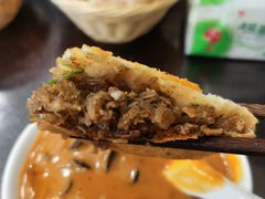 牛肉盒子-方中山胡辣汤(成都首店)
