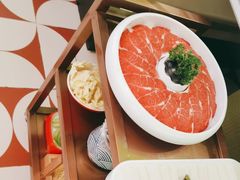 -洪氏嗨捞·广东猪肚鸡·椰子鸡火锅(西咸万象城店)