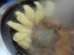 -农家乐大锅台铁锅炖(四流中路店)