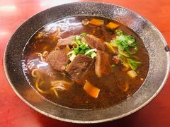 -尊品原汁牛肉面