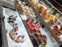-巴黎贝甜(大宁国际商业广场店)