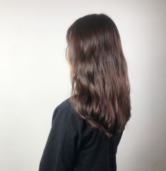 -苑苑发型设计