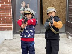 -崇明岛拓展训练真人CS镭战基地