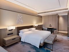 -上海漕河泾万丽酒店