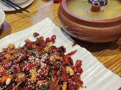 -兔槽江湖菜·重庆璧山兔(水围店)