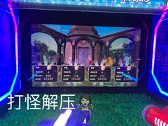 -反斗乐园π·电玩·高空拓展·蹦床(龙华天虹店)